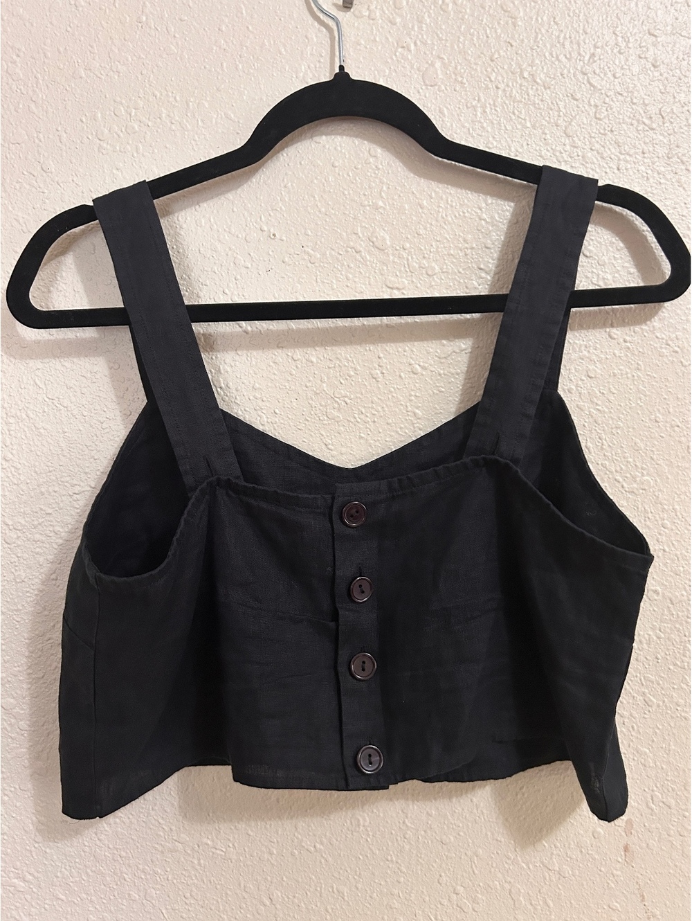 Quince black sleeveless crop top